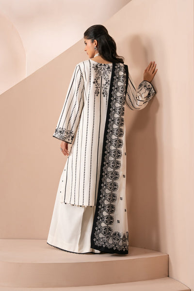 Xenia Formals | Zaeva Formals | OMAVI-Brand:Xenia Formals-Type:Ladies Clothes-White-Raw Silk-House of Maryam- Buy in UK, USA