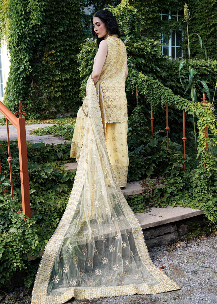 Laj by Lajwanti | Runaway Formals 25 | Butter Bravura