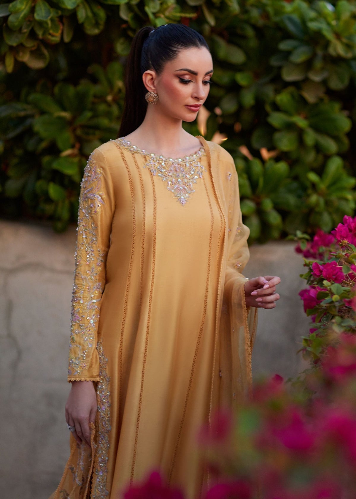 Kanwal Malik | Ghina Luxury Pret | Reha, image 4