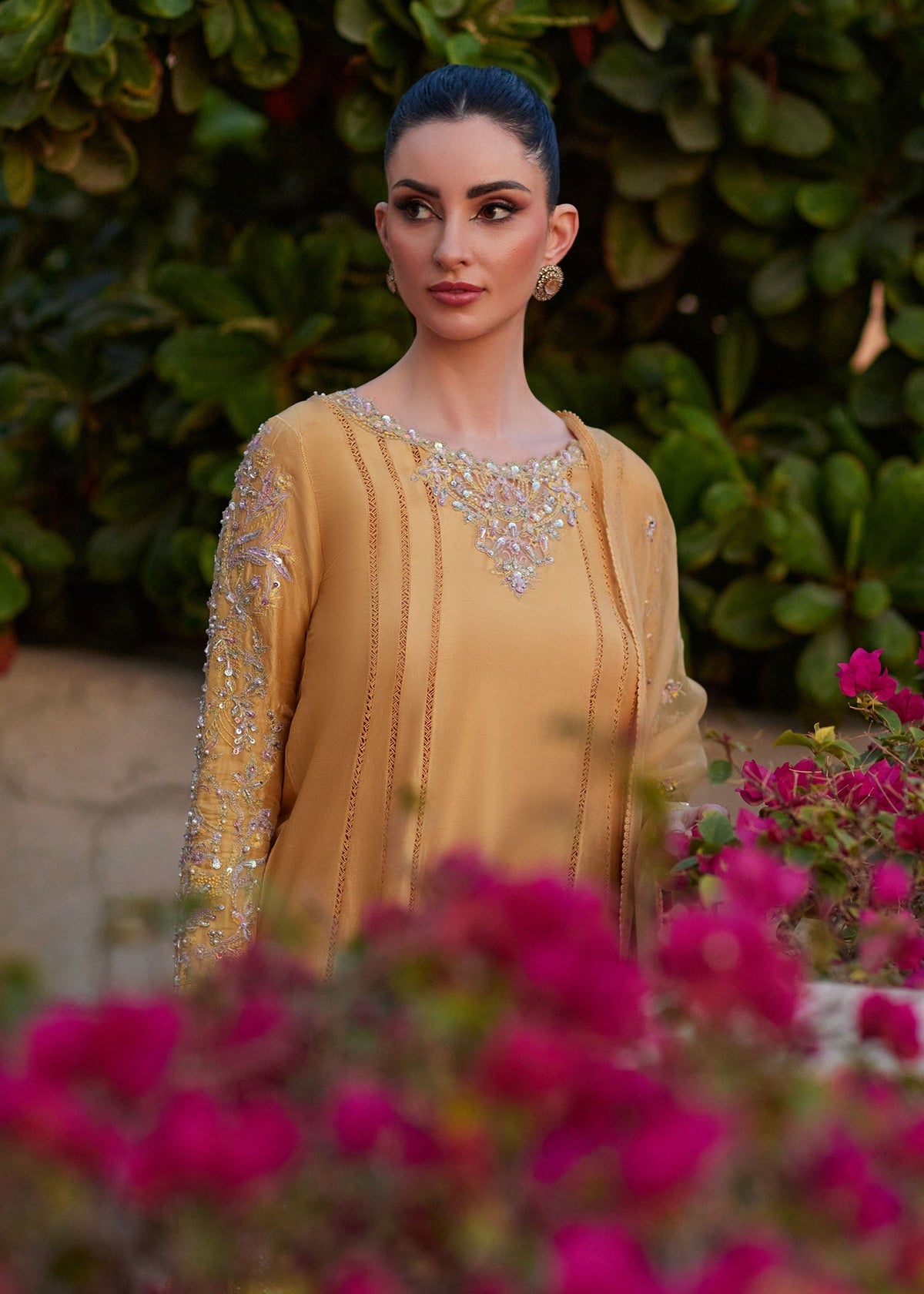 Kanwal Malik | Ghina Luxury Pret | Reha, image 3