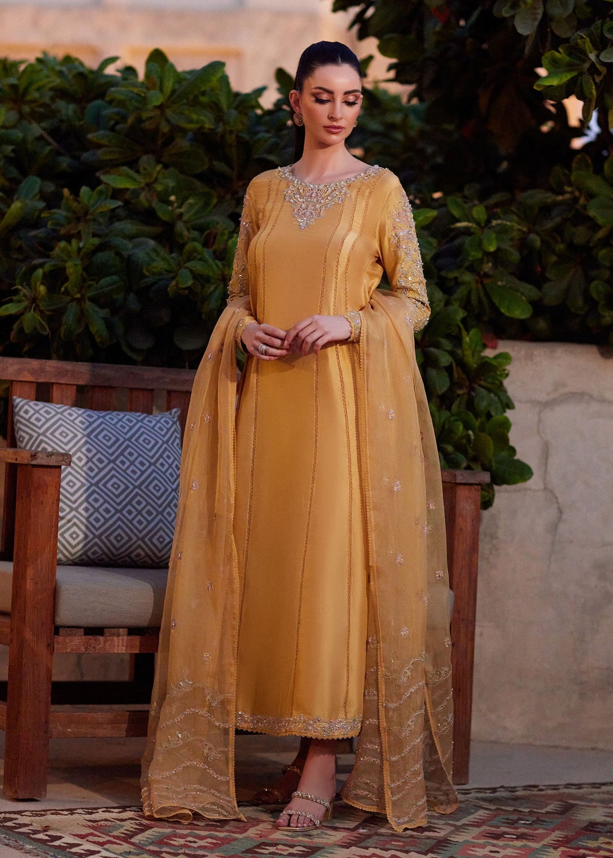 Kanwal Malik | Ghina Luxury Pret | Reha, image 5