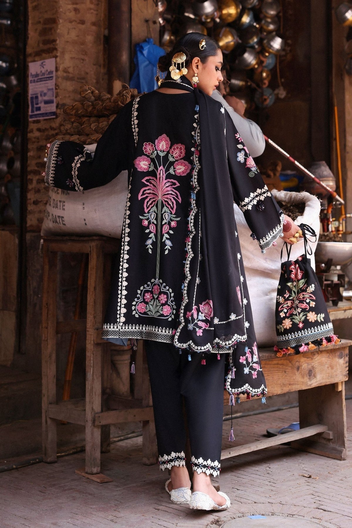 Zaha | Festive Lawn 25 | ZEENAT (ZF-25-07)-Brand:zaha-Type:Ladies Clothes-Black-Lawn-House of Maryam- Buy in UK, USA