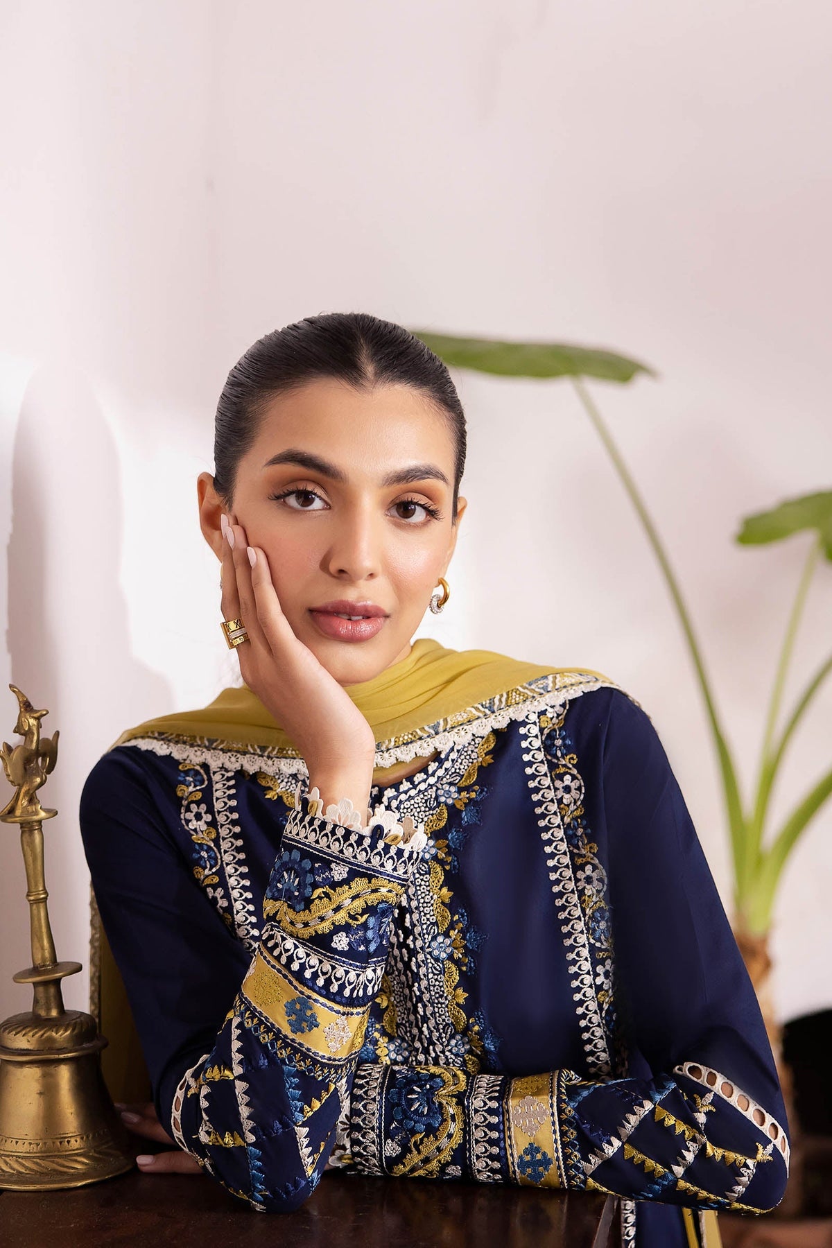 Zaha | Lawn 24 | VEJAH (ZL24-11 A) -  Zaha Luxury - Original Designer Dress - House of Maryam