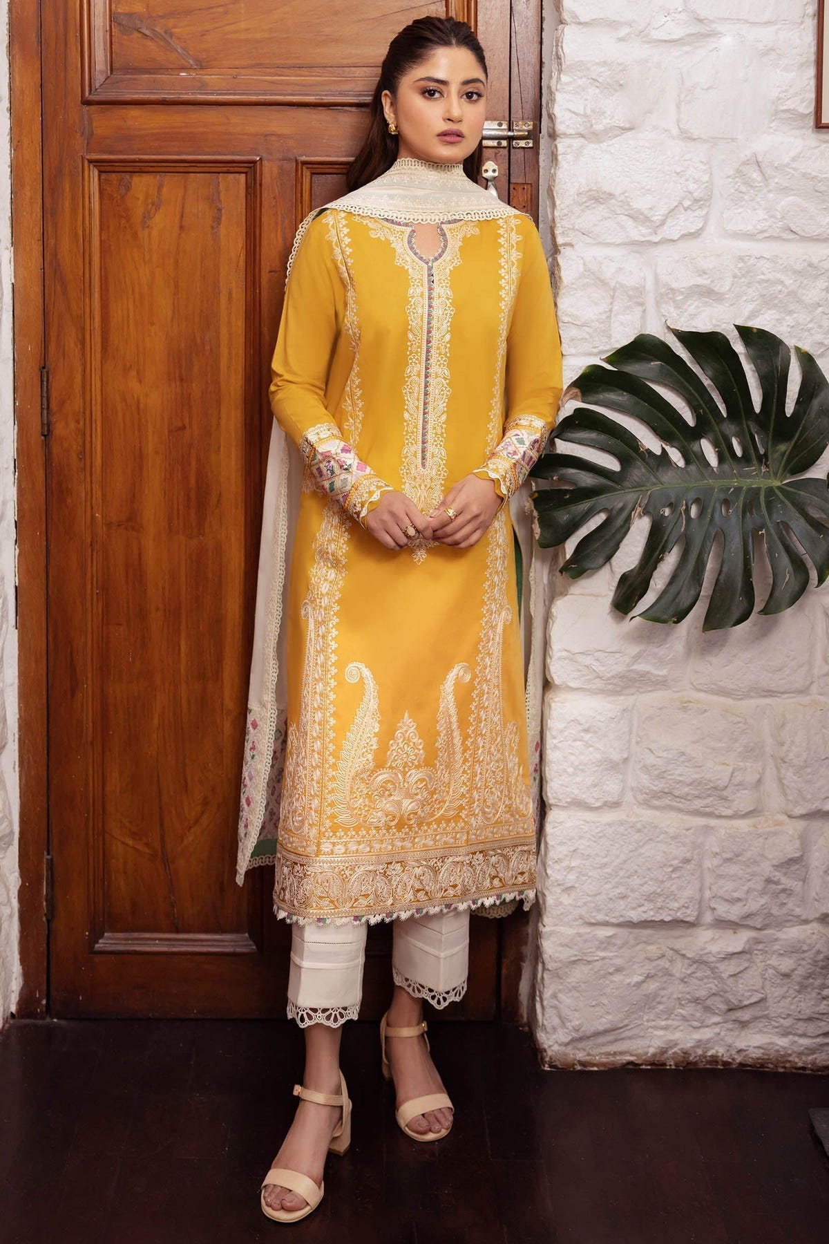 Zaha | Lawn 24 | FERYA (ZL24-06 A) -  Zaha Luxury - Original Designer Dress - House of Maryam