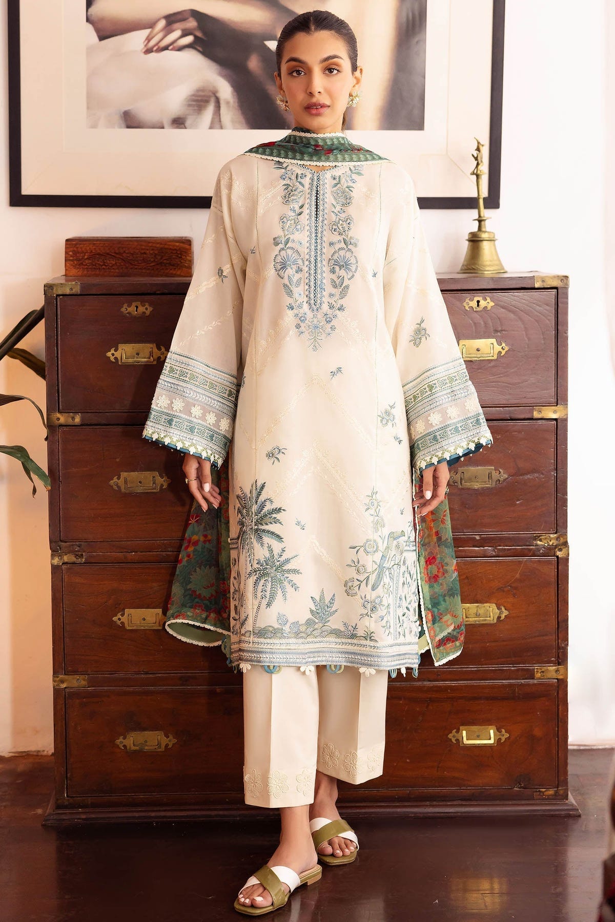 Zaha | Lawn 24 | EIRA (ZL24-05 A) -  Zaha Luxury - Original Designer Dress - House of Maryam