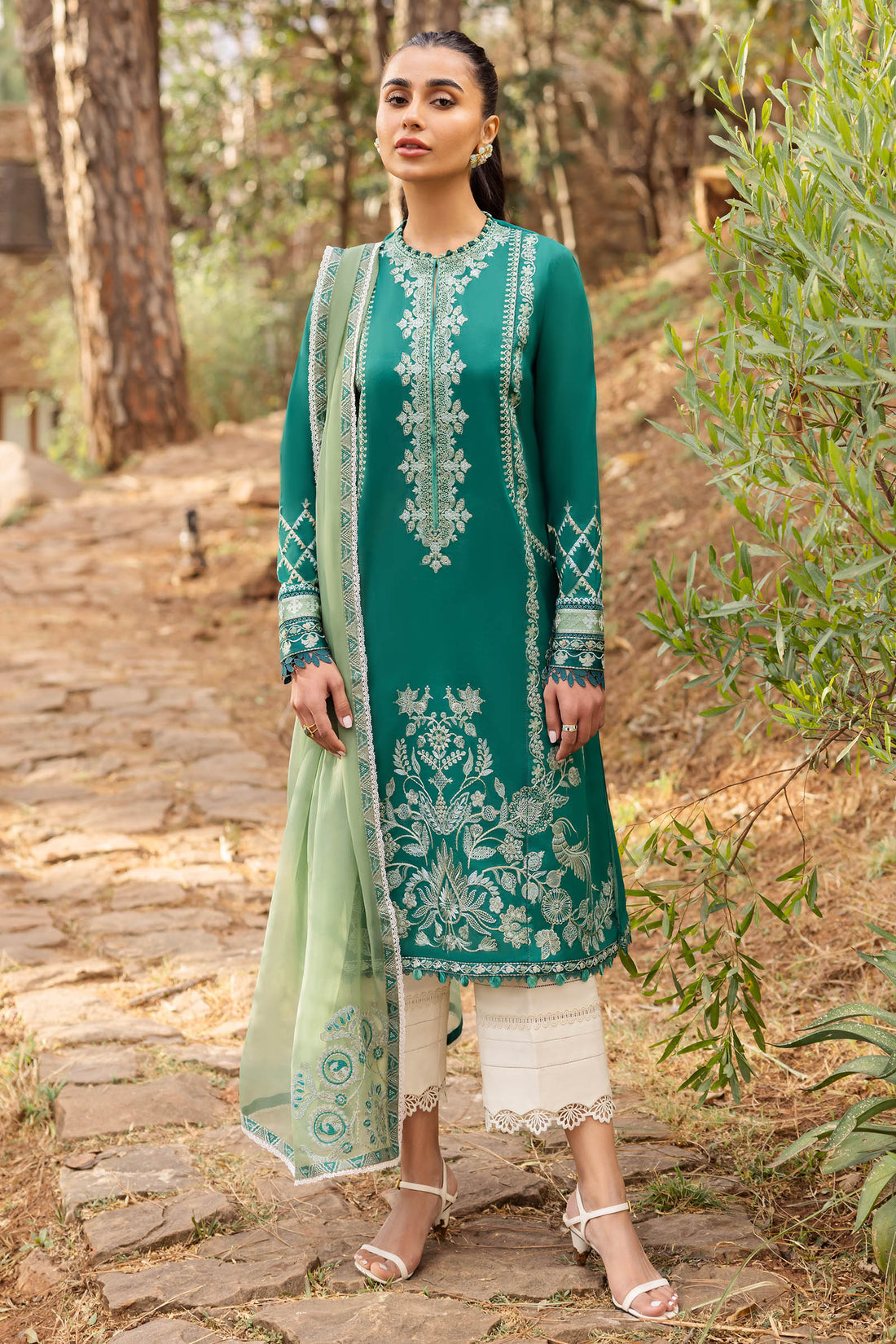 Zaha | Lawn 24 | VEJAH (ZL24-11 B) -  Zaha Luxury -  House of Maryam