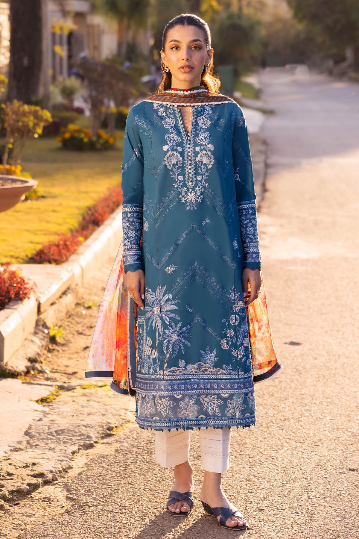 Zaha | Lawn 24 | EIRA (ZL24-05 B) -  Zaha Luxury - Original Designer Dress - House of Maryam