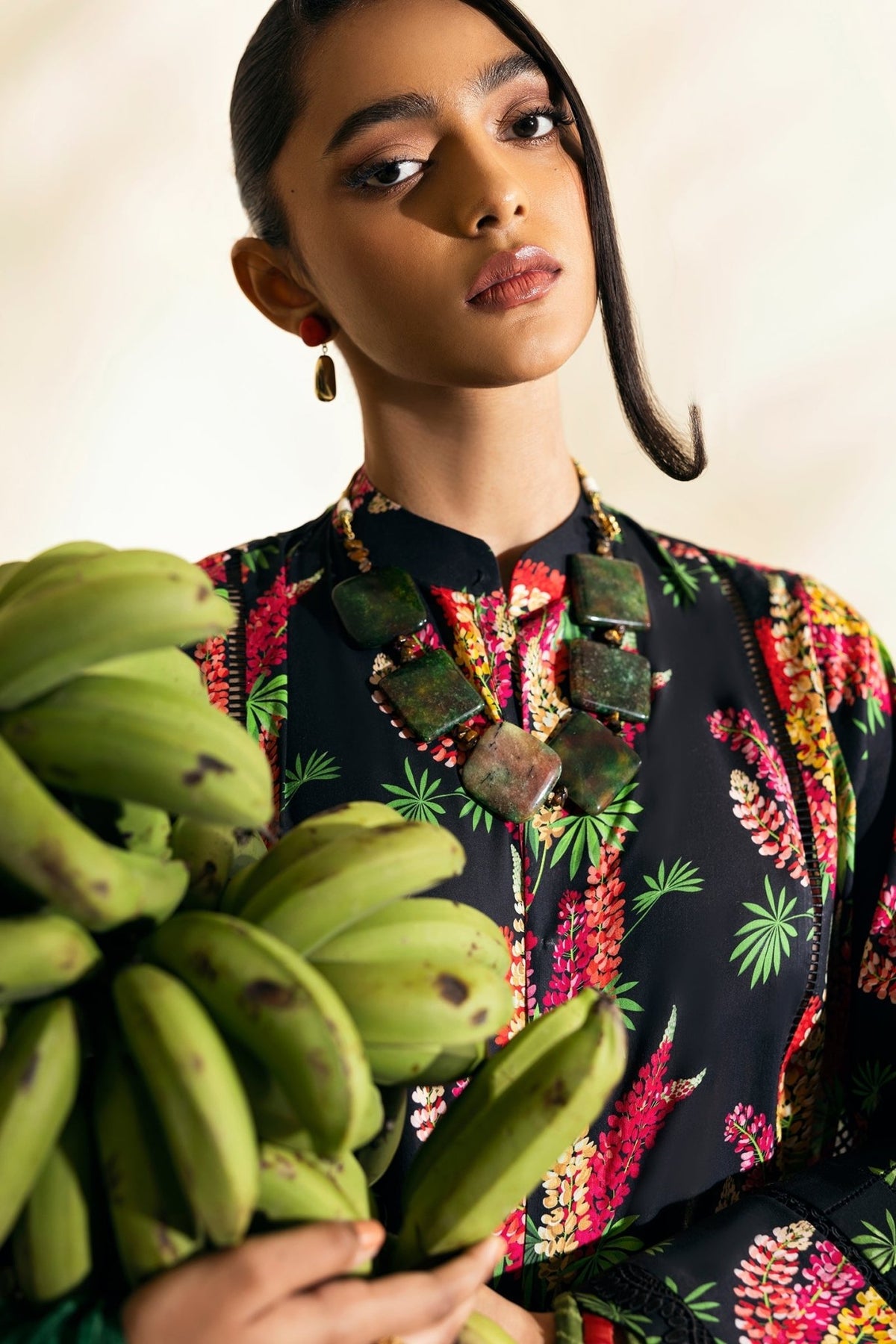 Zaha | Pop RTW | PALMIS-Brand:Zaha-Type:Ladies Clothes-Lawn-Black-House of Maryam- Buy in UK, USA