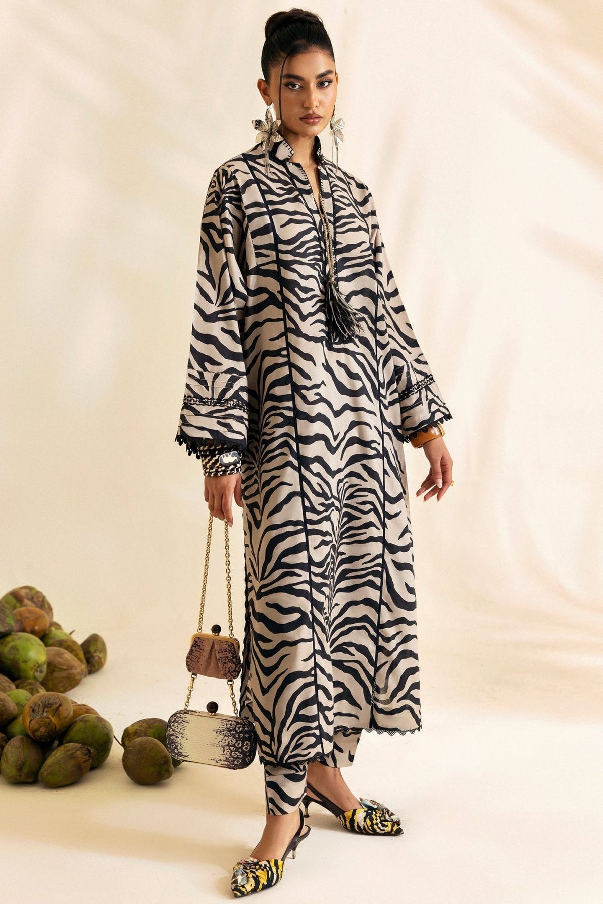 Zaha | Pop RTW | ZESTIA-Brand:Zaha-Type:Ladies Clothes-Off White-Lawn-House of Maryam- Buy in UK, USA