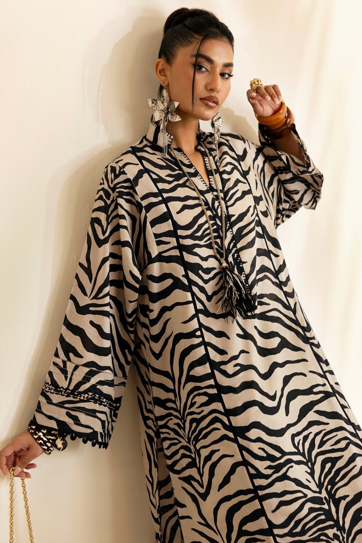 Zaha | Pop RTW | ZESTIA-Brand:Zaha-Type:Ladies Clothes-Off White-Lawn-House of Maryam- Buy in UK, USA