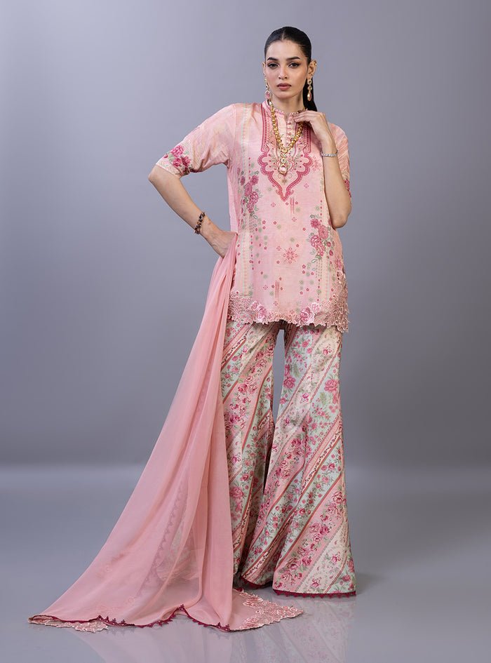 Zainab Chottani | Eid Edit 26 | Teya-Brand:Zainab Chottani-Type:Ladies Clothes-Raw Silk-Soft Peach-House of Maryam- Buy in UK, USA