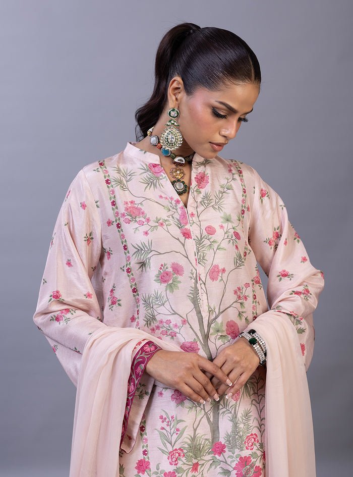Zainab Chottani | Eid Edit 26 | Zaya-Brand:Zainab Chottani-Type:Ladies Clothes-Raw Silk-Pastel Pink-House of Maryam- Buy in UK, USA