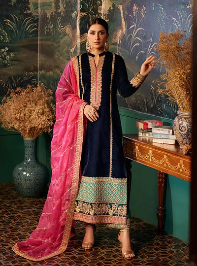 Zainab Chottani | Luxury Velvet Collection 23 | Amira -  Zainab Chottani Formal - Original Designer Dress - House of Maryam
