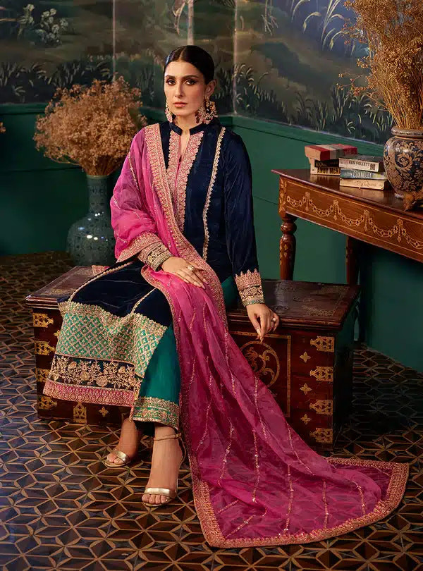 Zainab Chottani | Luxury Velvet Collection 23 | Amira -  Zainab Chottani Formal - Original Designer Dress - House of Maryam