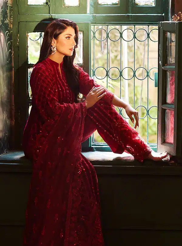 Zainab Chottani | Luxury Velvet Collection 23 | Surk -  Zainab Chottani Formal - Original Designer Dress - House of Maryam