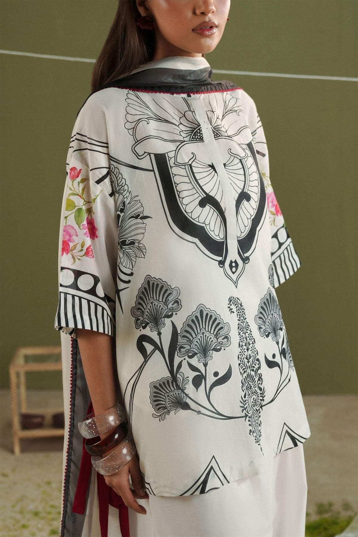 Zara Shahjahan | Coco Prints 26 | Raya-10A-Brand:Zara Shahjahan-Type:Ladies Clothes-White-Lawn-House of Maryam- Buy in UK, USA