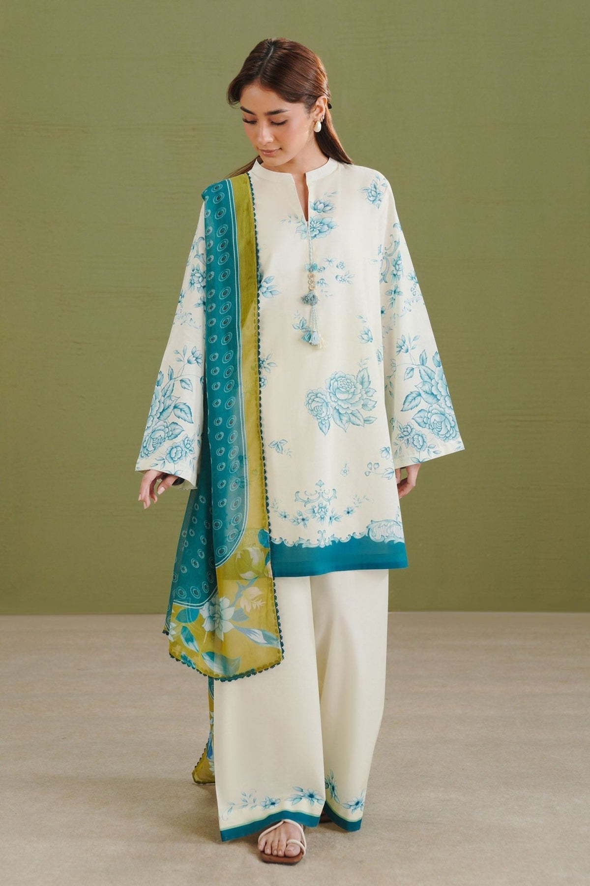 Zara Shahjahan | Coco Prints 26 | Riya-2A-Brand:Zara Shahjahan-Type:Ladies Clothes-Off White-Lawn-House of Maryam- Buy in UK, USA