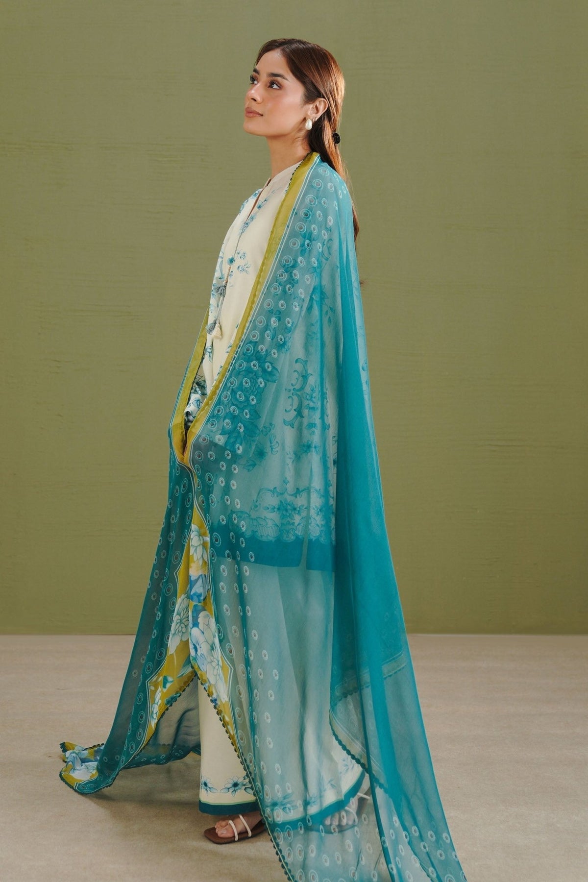 Zara Shahjahan | Coco Prints 26 | Riya-2A-Brand:Zara Shahjahan-Type:Ladies Clothes-Off White-Lawn-House of Maryam- Buy in UK, USA