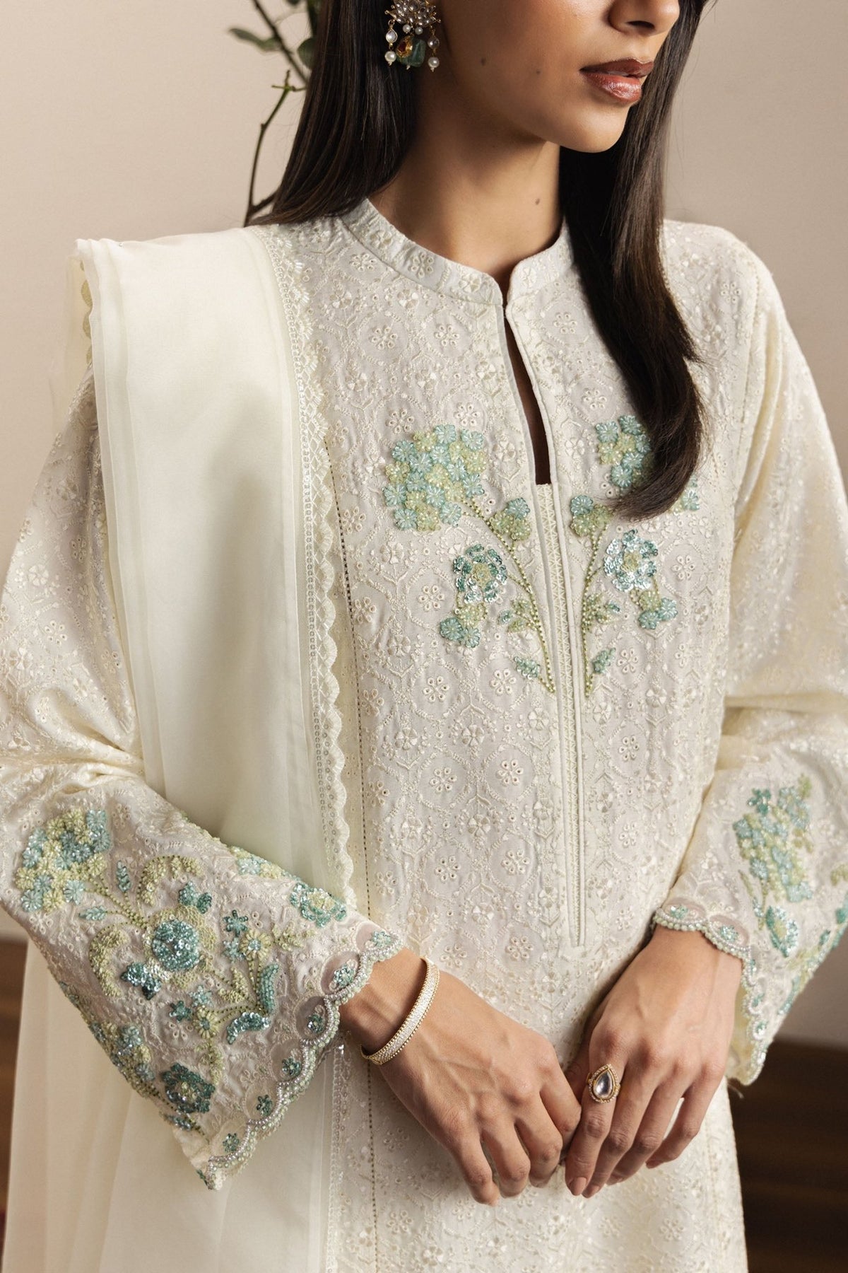 Zara Shahjahan | Eid Festive 26 | Gulshaam-Brand:Zara Shahjahan-Type:Ladies Clothes-Off White-Raw Silk-House of Maryam- Buy in UK, USA