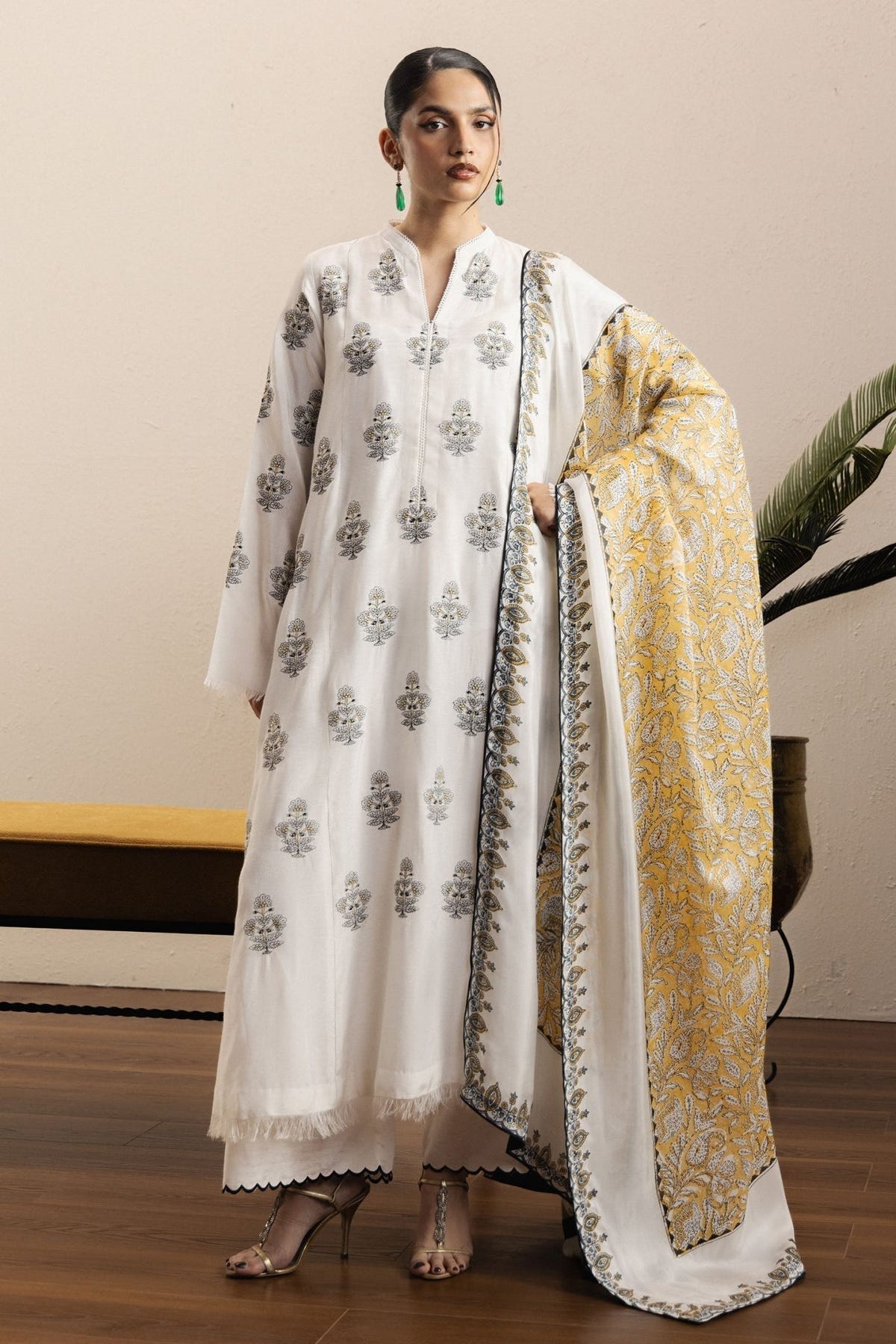 Zara Shahjahan | Eid Festive 26 | Mahgul-Brand:Zara Shahjahan-Type:Ladies Clothes-White-Silk Karandi-House of Maryam- Buy in UK, USA