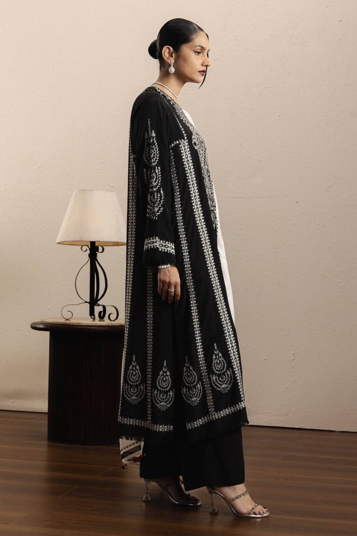 Zara Shahjahan | Eid Festive 26 | Nafasat-Brand:Zara Shahjahan-Type:Ladies Clothes-Black-Silk Karandi-House of Maryam- Buy in UK, USA