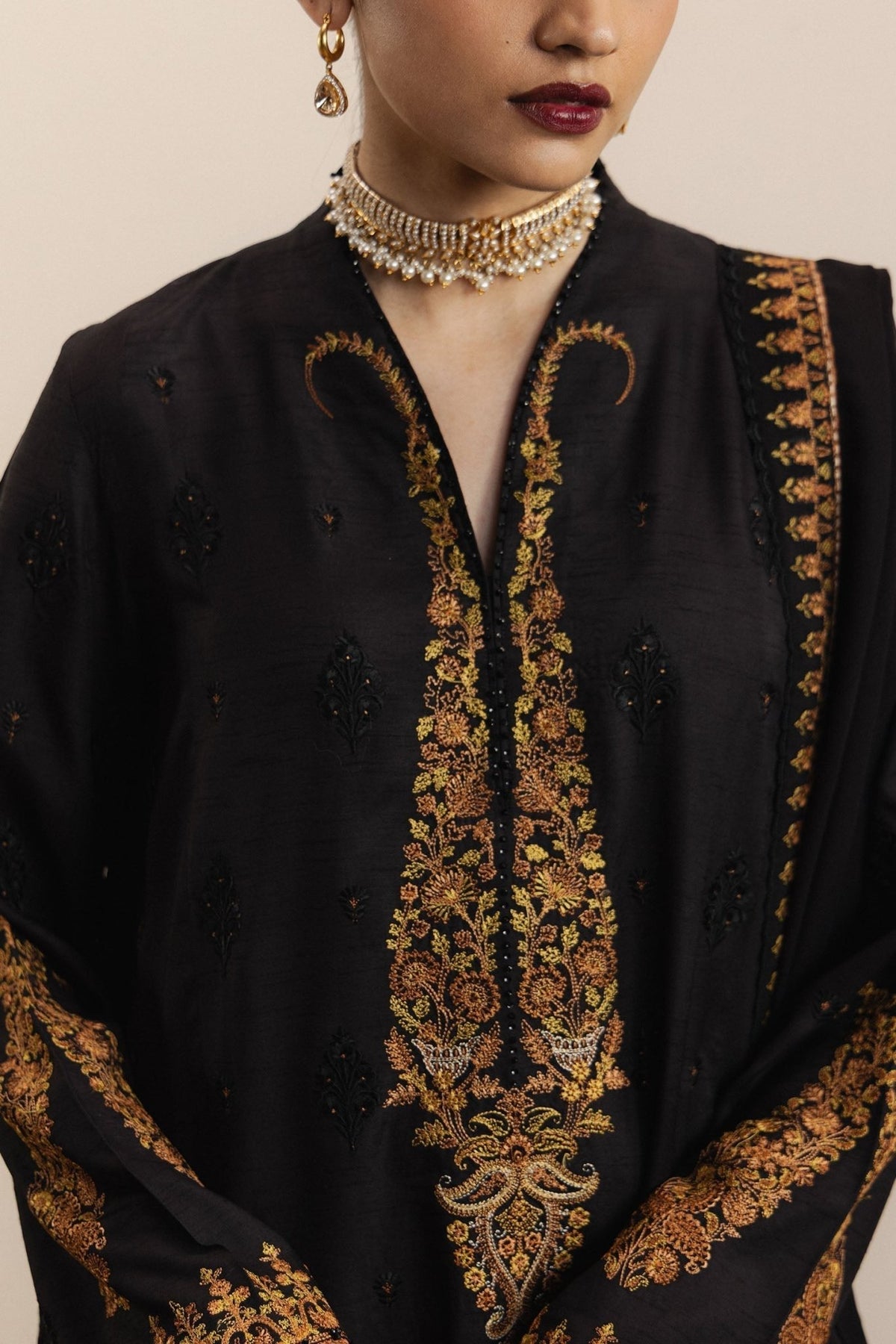 Zara Shahjahan | Eid Festive 26 | Raat Rang-Brand:Zara Shahjahan-Type:Ladies Clothes-Black-Raw Silk-House of Maryam- Buy in UK, USA
