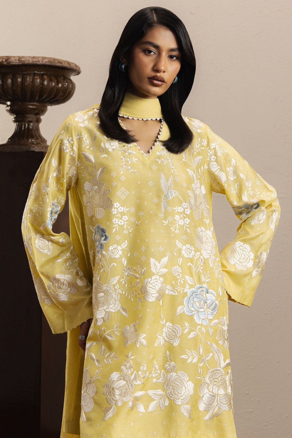 Zara Shahjahan | Eid Festive 26 | Shafaq-Brand:Zara Shahjahan-Type:Ladies Clothes-Yellow-Silk-House of Maryam- Buy in UK, USA