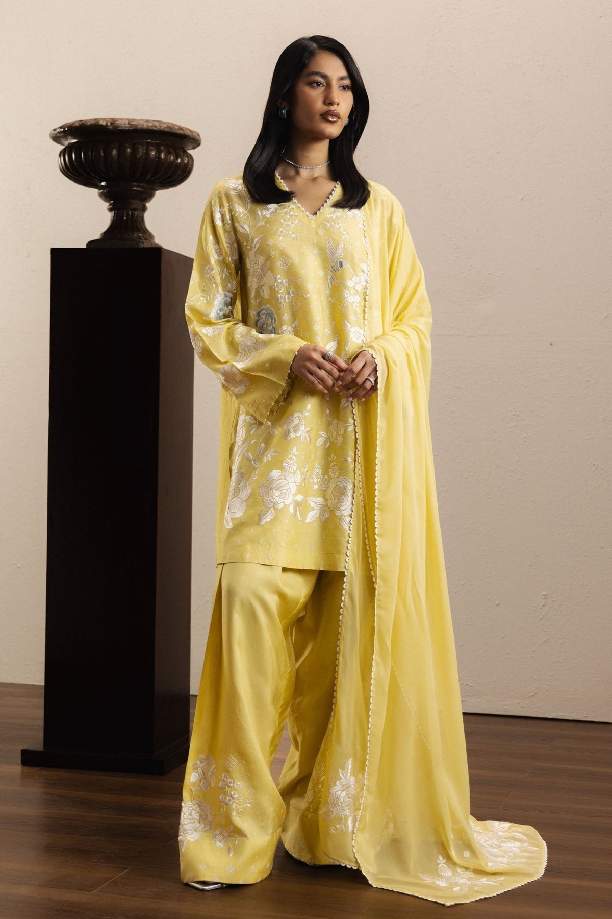Zara Shahjahan | Eid Festive 26 | Shafaq-Brand:Zara Shahjahan-Type:Ladies Clothes-Yellow-Silk-House of Maryam- Buy in UK, USA