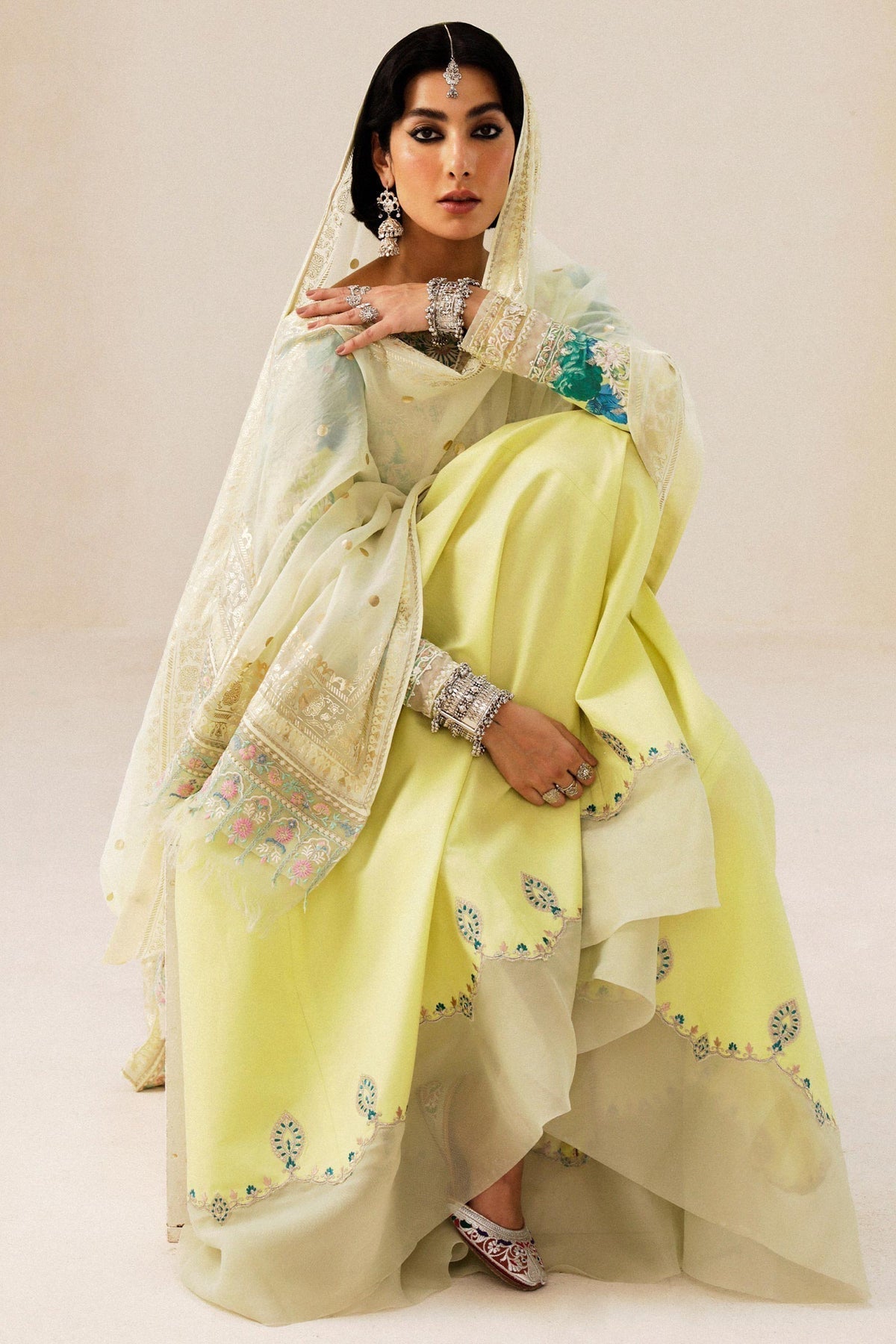 Zara Shahjahan | Luxury Lawn 24 | PHOOL KARI-13A