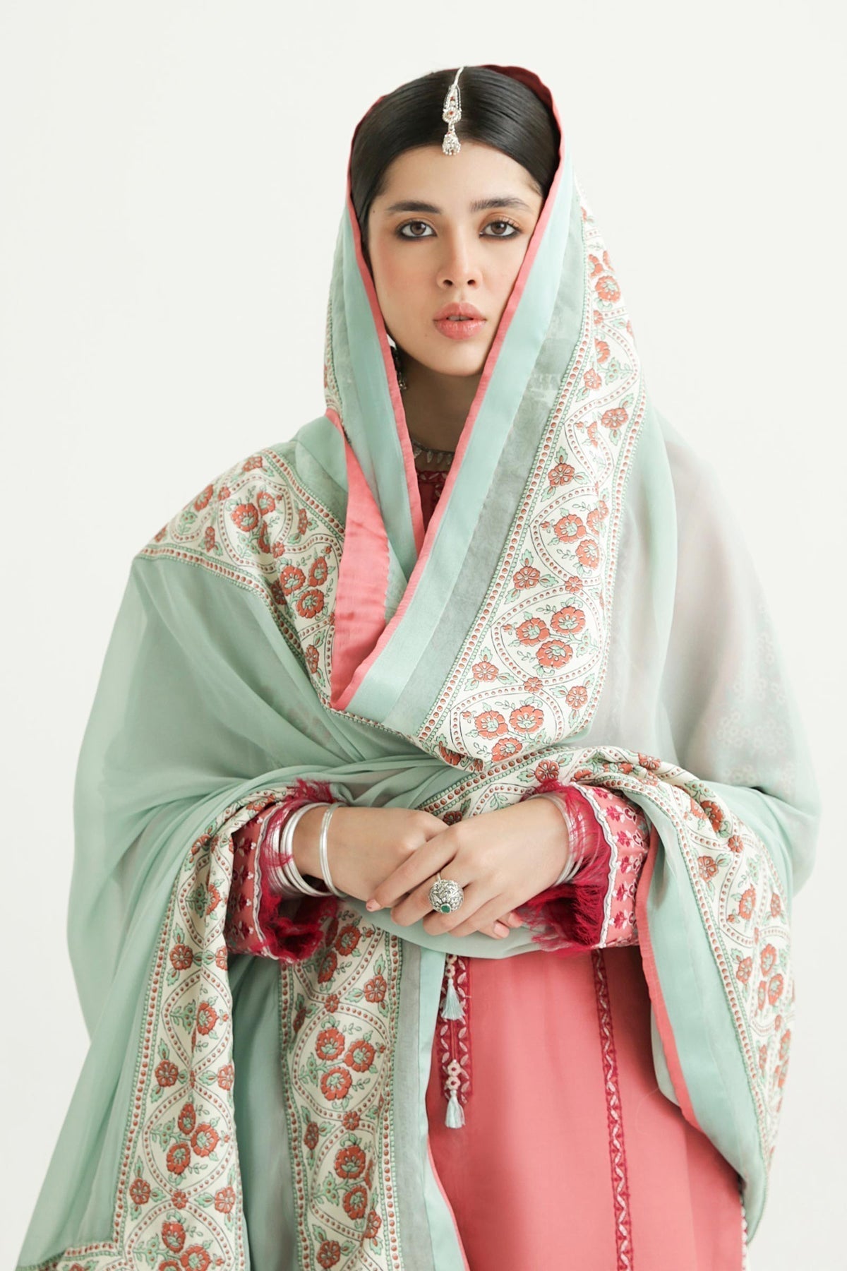 Zara Shahjahan | Luxury Lawn 24 | SANDAL-10B -  Zara Shahjahan Luxury - Original Designer Dress - House of Maryam