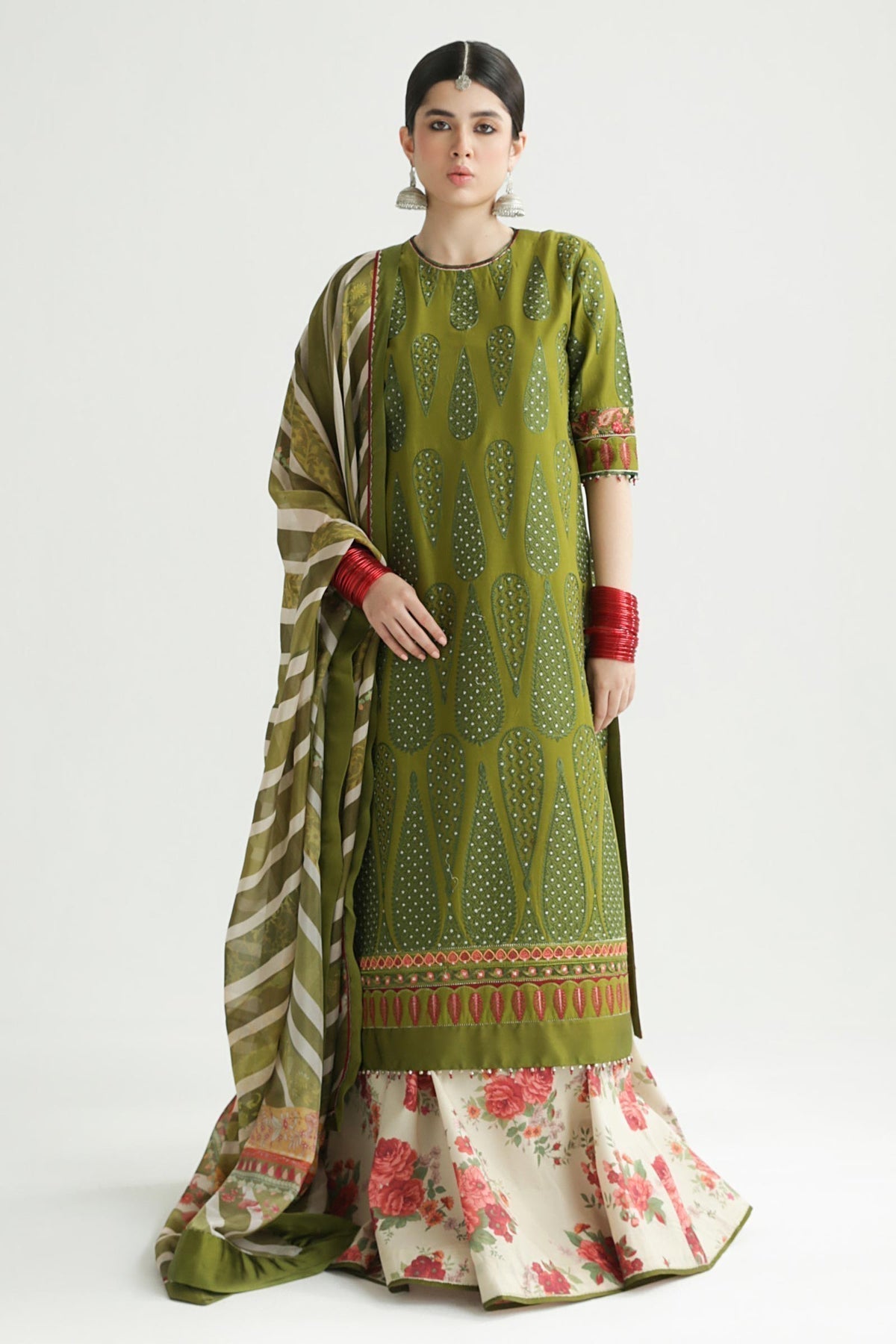 Zara Shahjahan | Luxury Lawn 24 | AAINA-8B