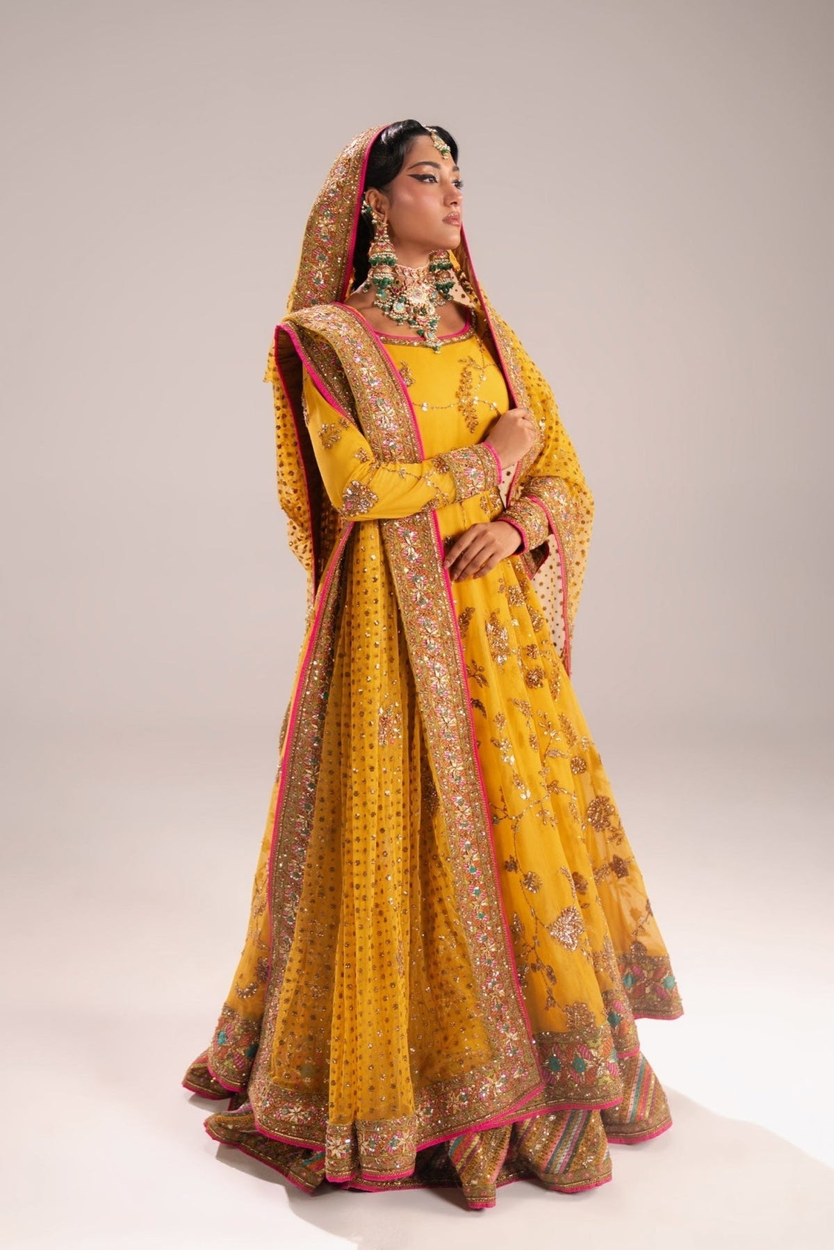 Fahad Hussayn | Mutanjan Bridals | Zarkhaiz-6