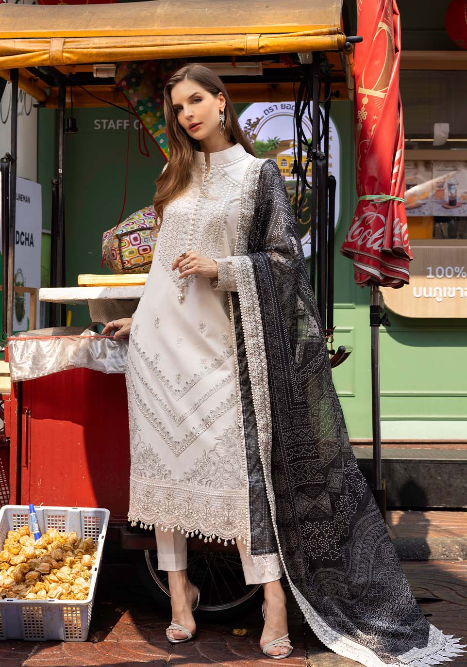 Zarqash | Luxury Lawn 25 | ZQLU 007 SIERRA-Brand:Zarqash-Type:Ladies Clothes-Off White-Lawn-House of Maryam- Buy in UK, USA