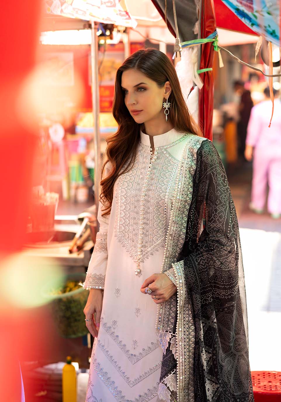 Zarqash | Luxury Lawn 25 | ZQLU 007 SIERRA-Brand:Zarqash-Type:Ladies Clothes-Off White-Lawn-House of Maryam- Buy in UK, USA