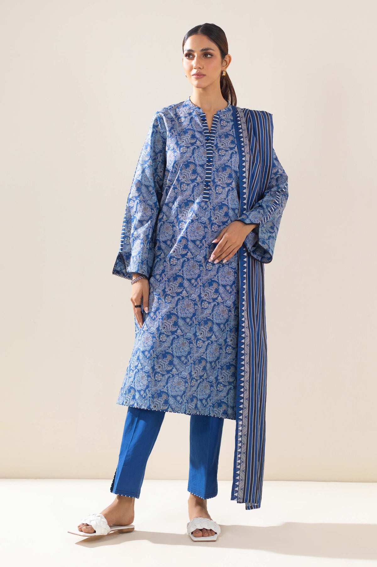 Zeen | Summer Collection 24 | 34230 -  Zeen Luxury - Original Designer Dress - House of Maryam