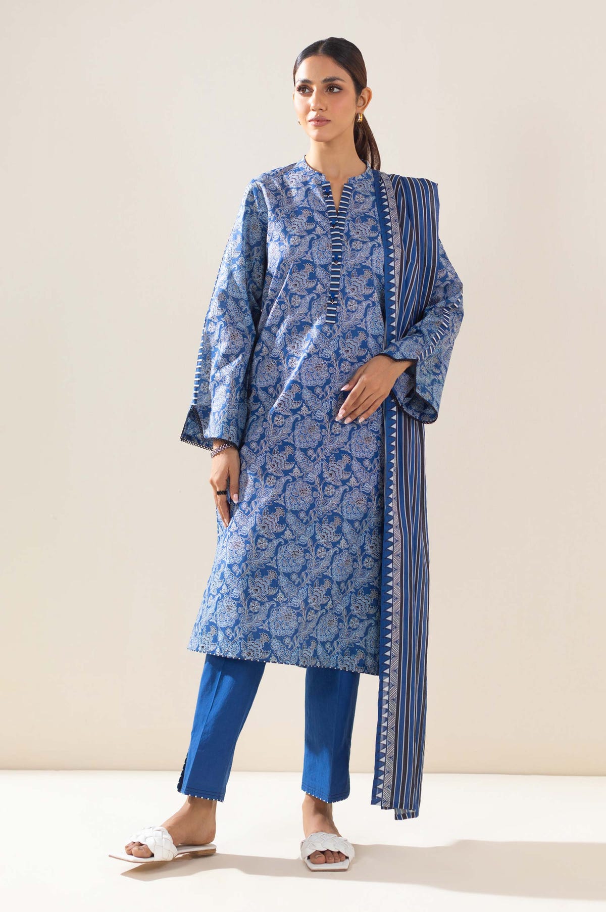 Zeen | Summer Collection 24 | 34230 -  Zeen Luxury - Original Designer Dress - House of Maryam