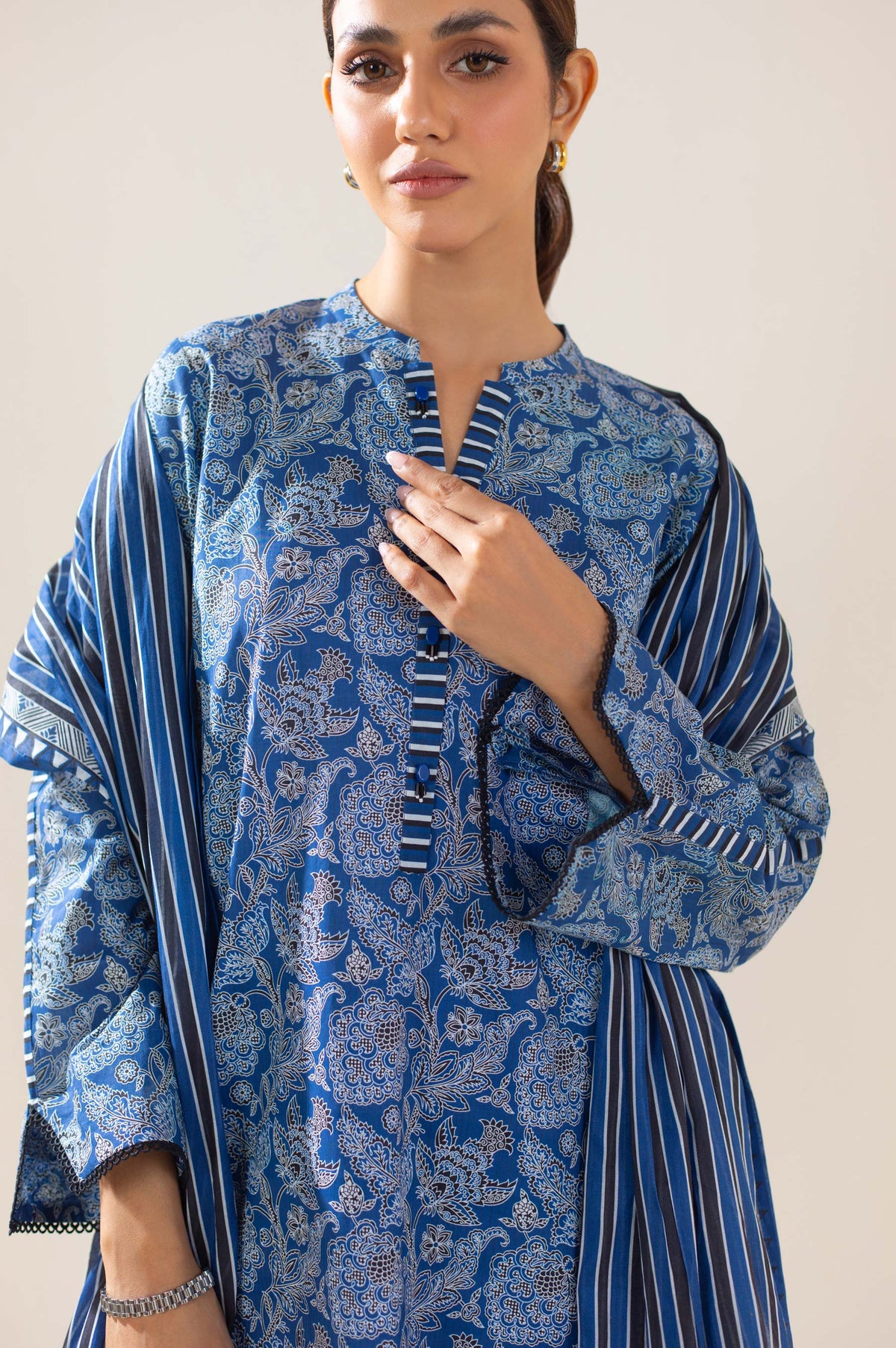 Zeen | Summer Collection 24 | 34230 -  Zeen Luxury - Original Designer Dress - House of Maryam
